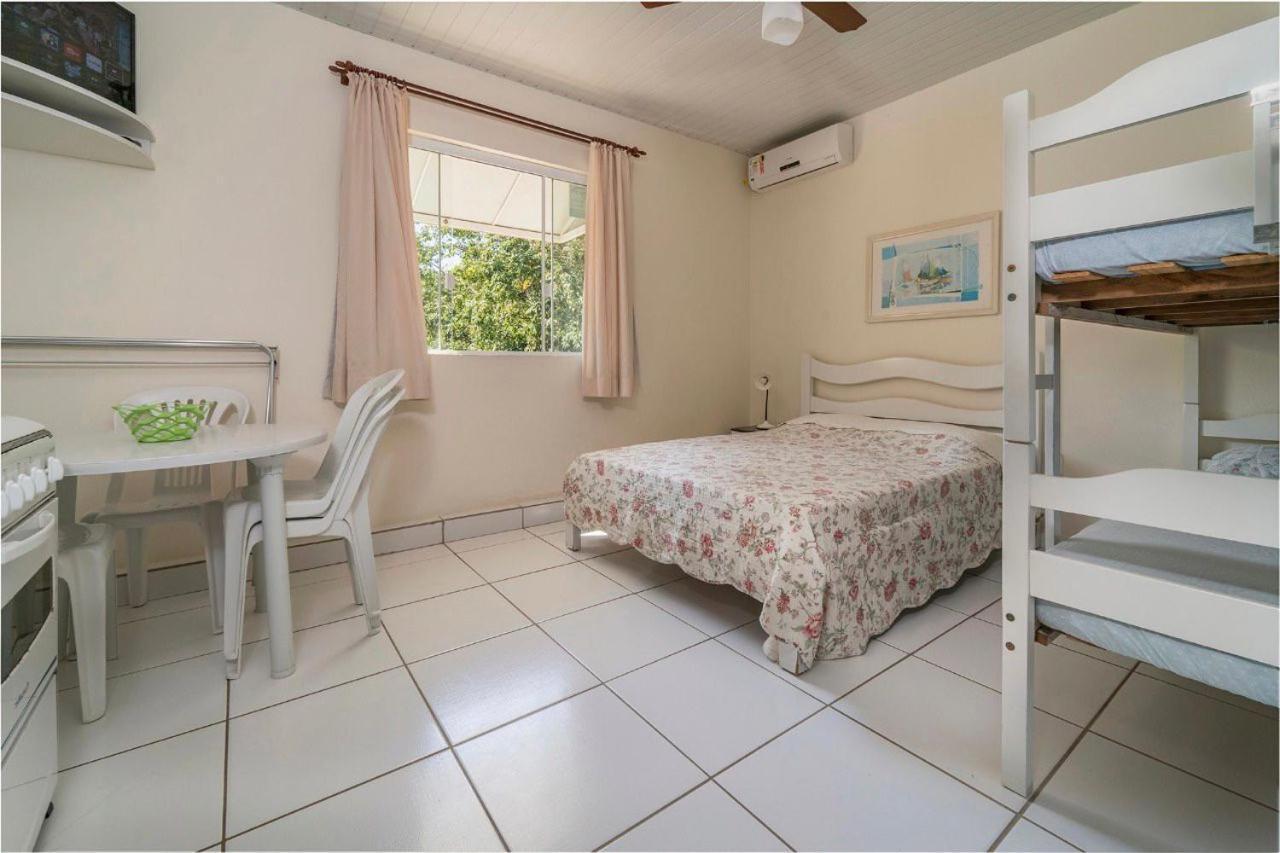 Residencial Mariscalia 2/4 Apartment บอมบินญัส ภายนอก รูปภาพ